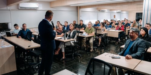 Microkids propõe abordagem curricular inovadora contra a crise de violência nas escolas